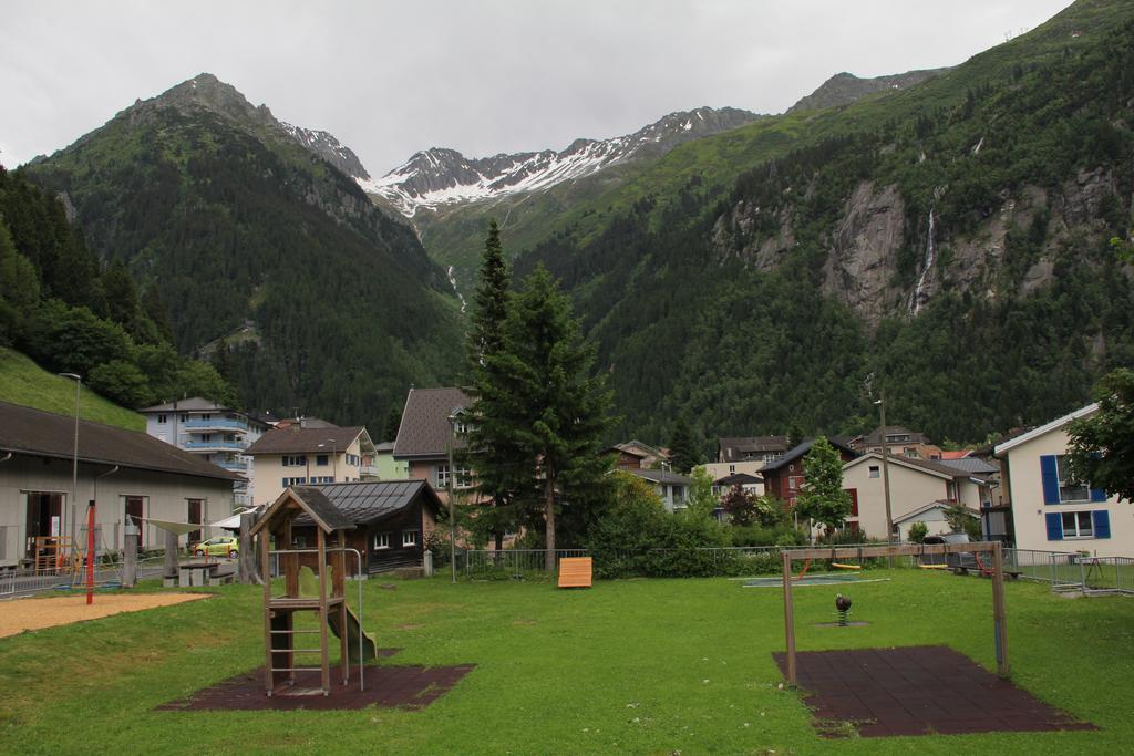 Haus Steiner Lägenhet Göschenen Exteriör bild